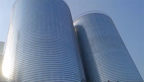 钦北2座混凝土高架卷板仓